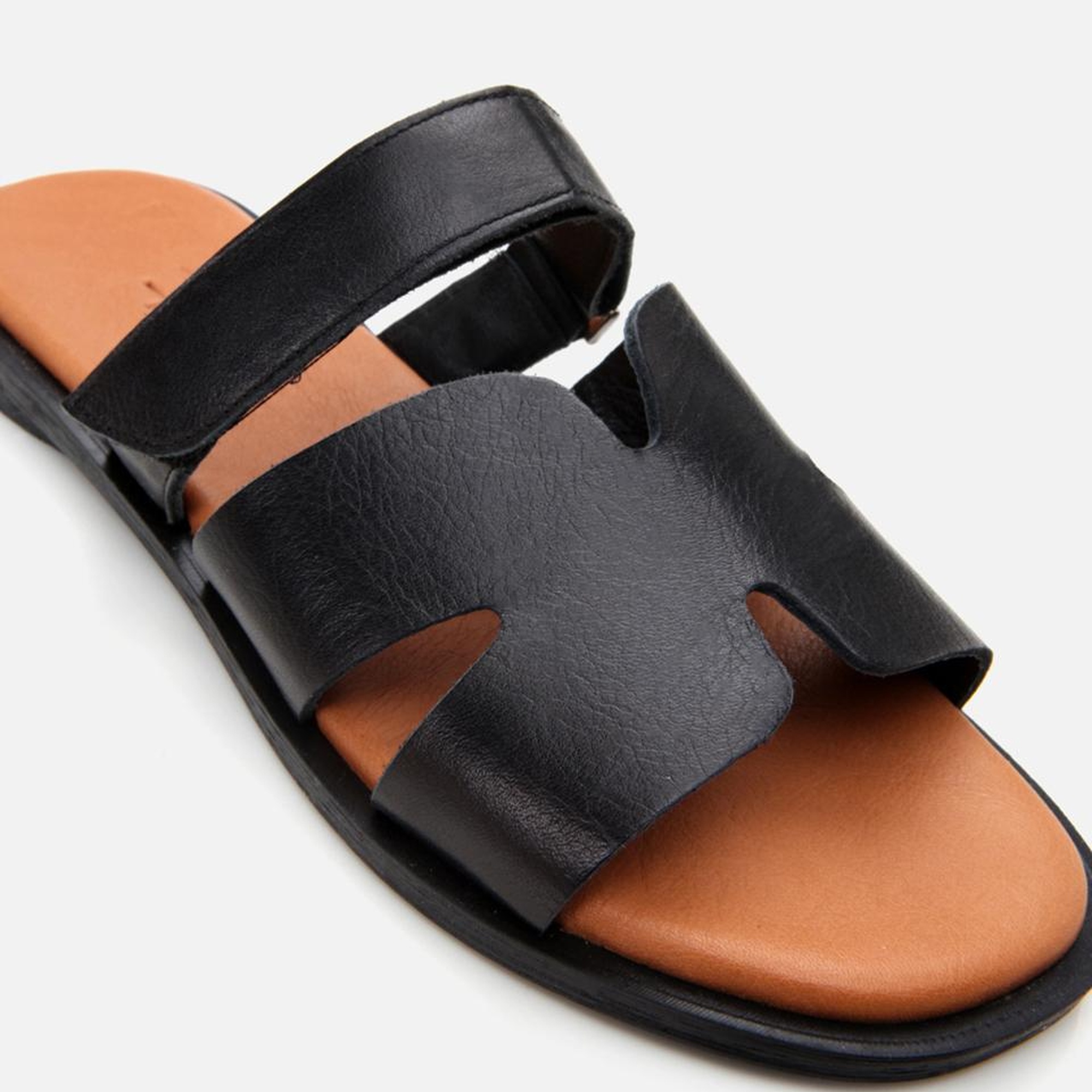 Kadın Deri Siyah Ayarlanabilir Düz Terlik