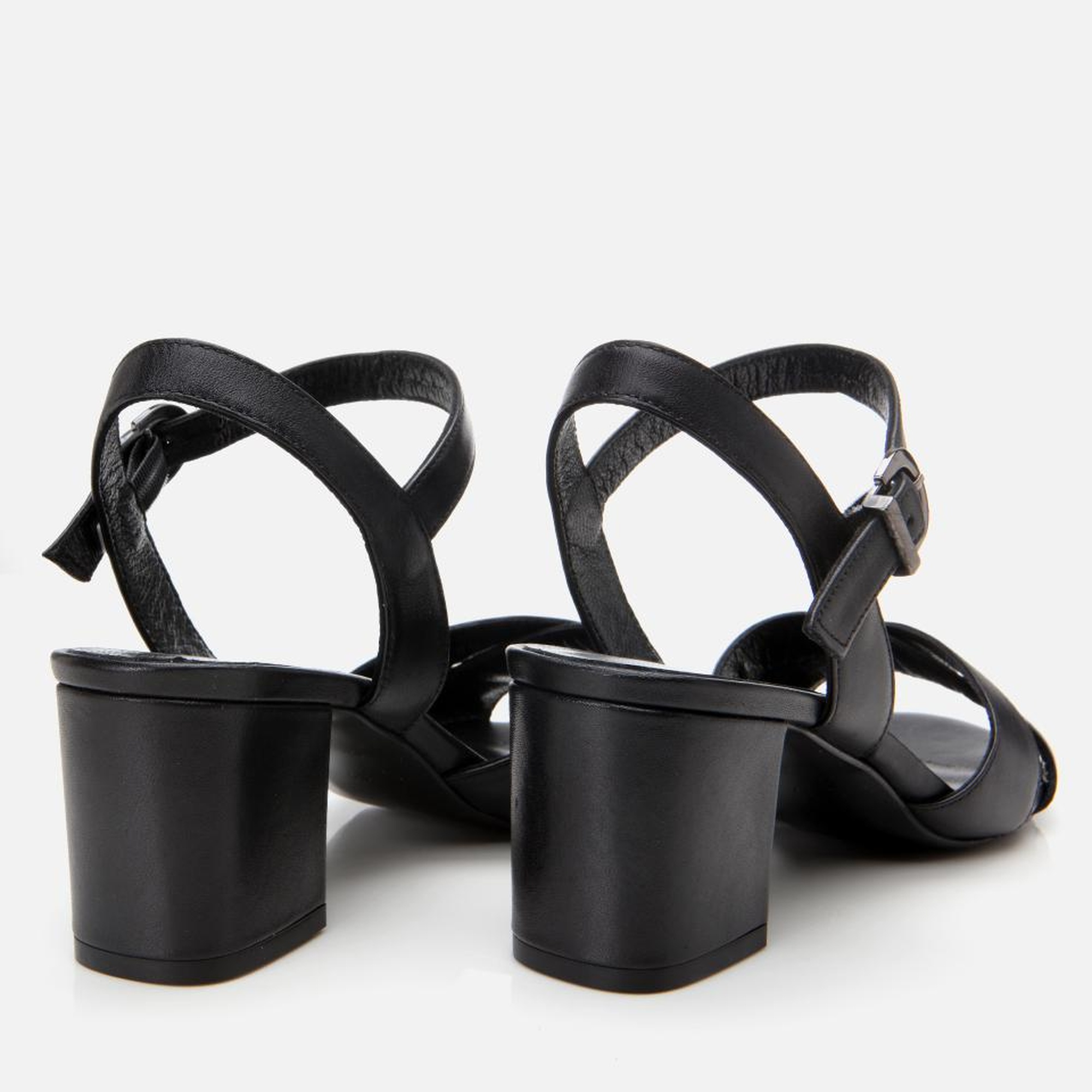 Kadın Deri Siyah Kemerli Kalın Topuklu Sandalet