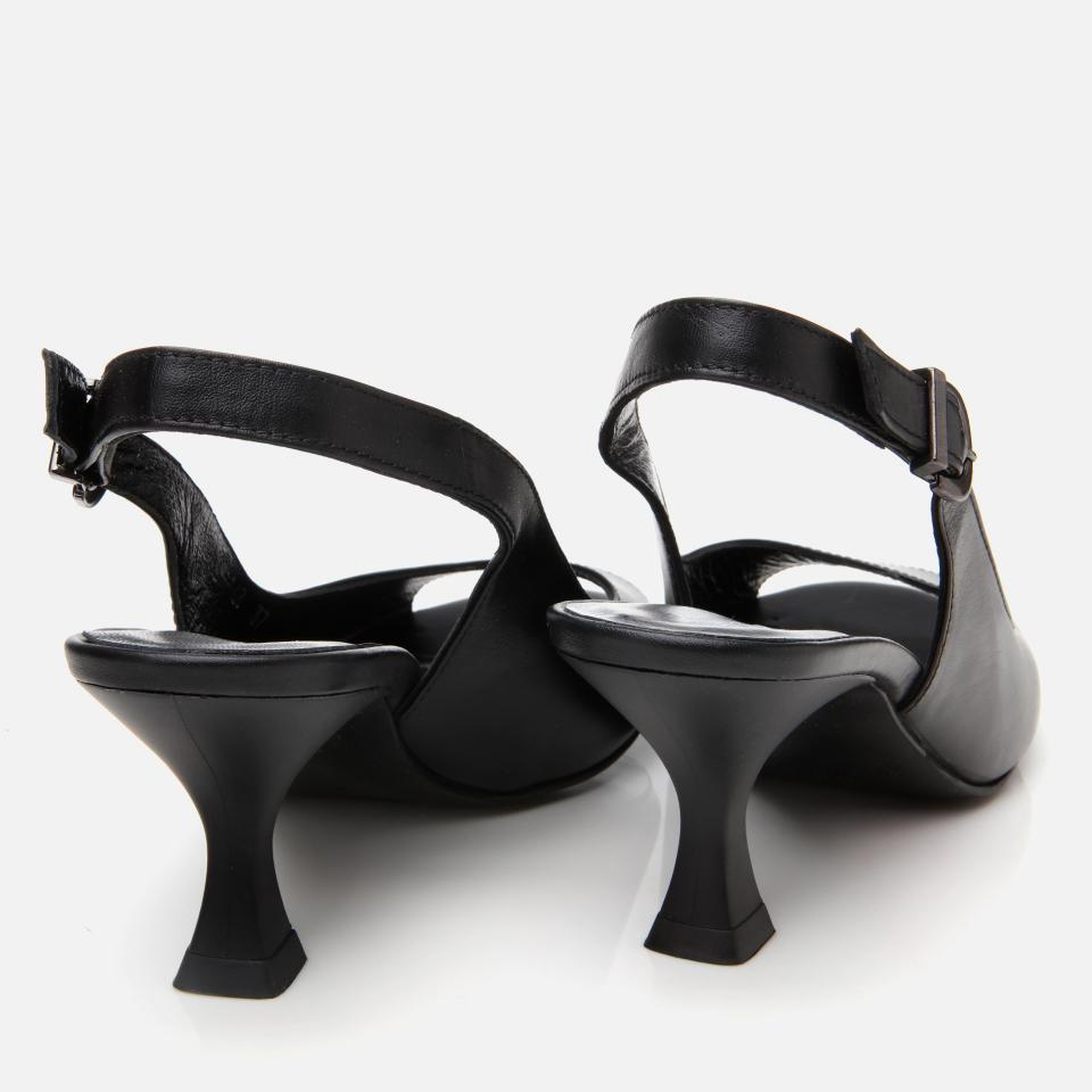 Kadın Deri Siyah Kemerli Topuklu Sandalet