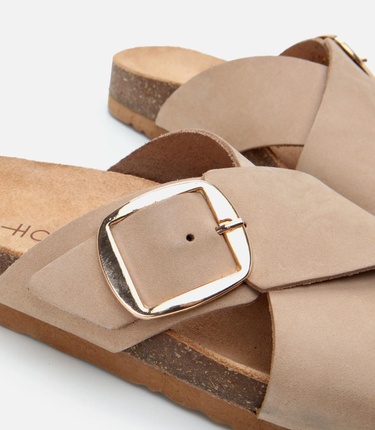  Kadın Nubuk Deri Bej Kemerli Düz Terlik