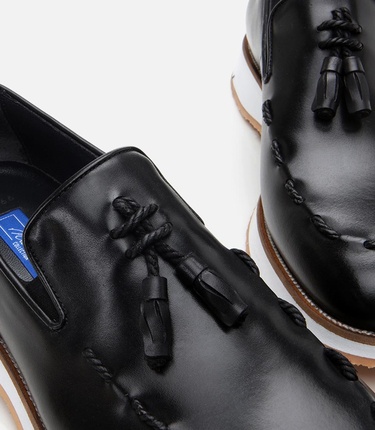  Erkek Deri Siyah Püskül Detaylı Klasik Loafer
