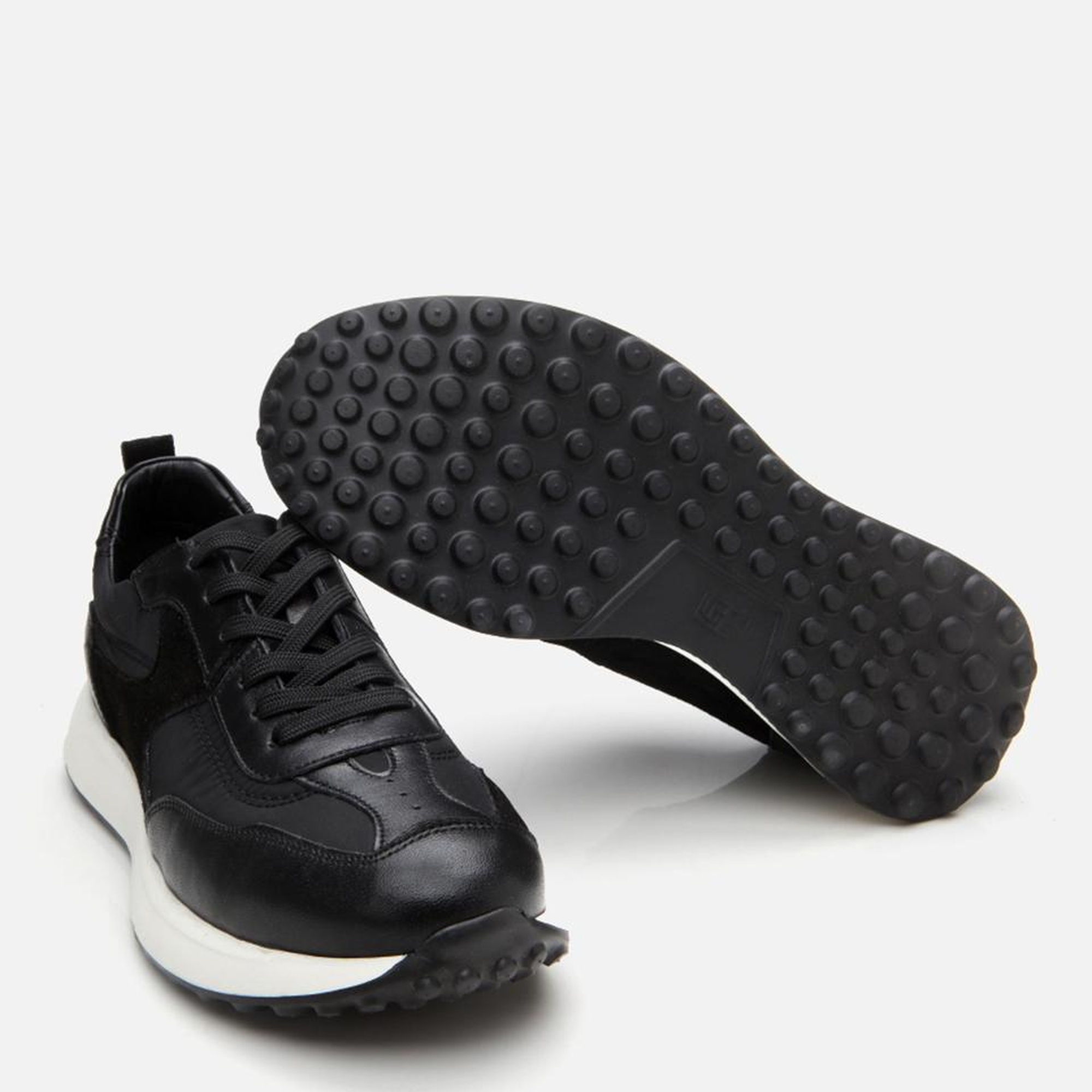 Erkek Süet Deri Siyah Ultra Hafif Tabanlı Spor Ayakkabı