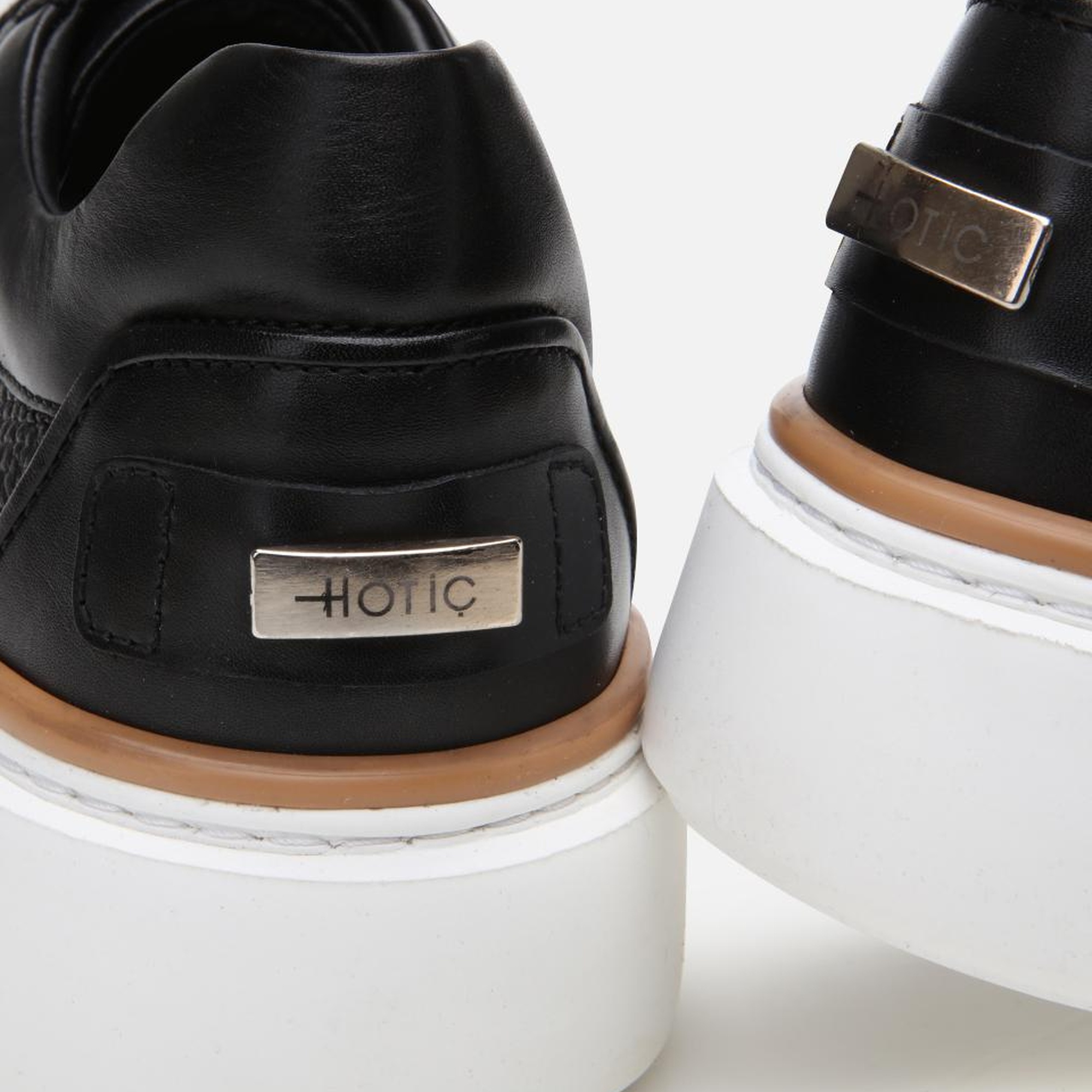 Erkek Deri Siyah Hafif Tabanlı Spor Ayakkabı