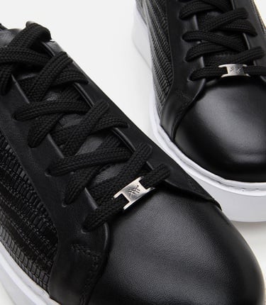  Erkek Deri Siyah Ultra Hafif Tabanlı Spor Ayakkabı