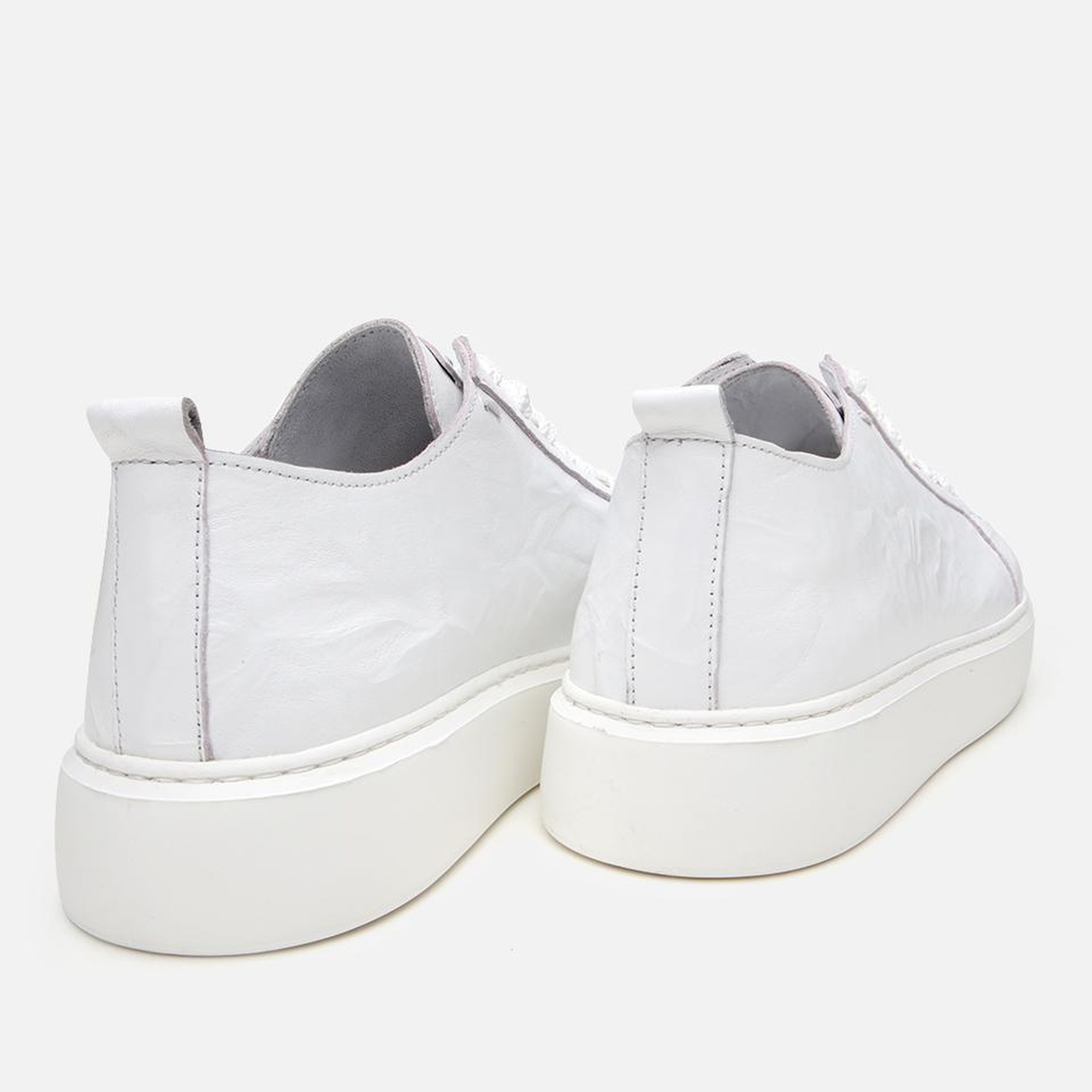 Erkek Deri Beyaz Hafif Tabanlı Spor Ayakkabı