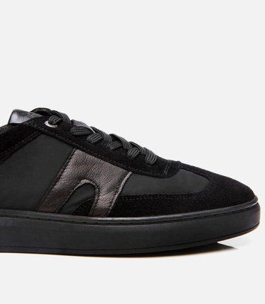  Erkek Deri Siyah Ultra Hafif Tabanlı Spor Ayakkabı