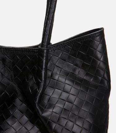  Kadın Deri Siyah Omuz Çantası