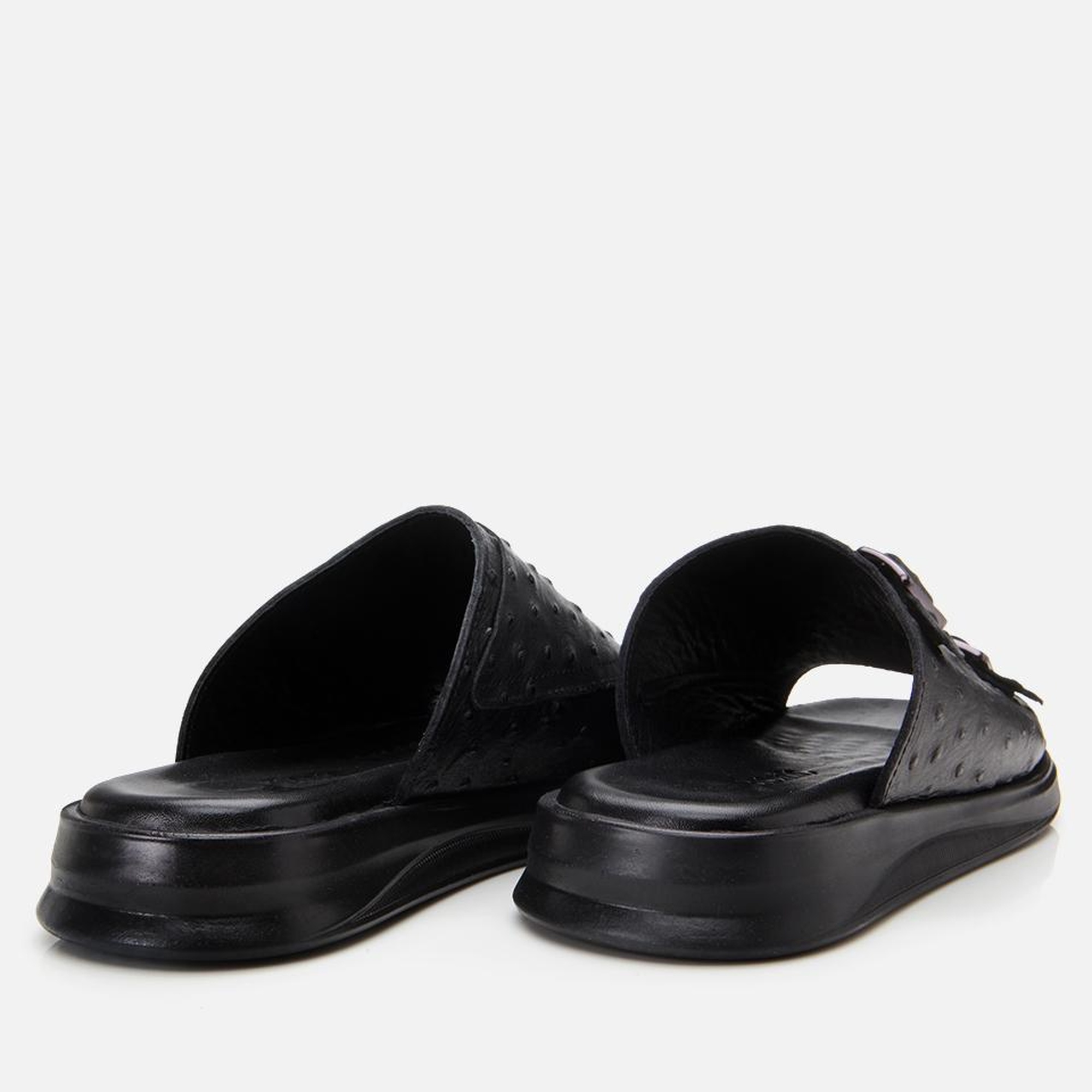 Erkek Deri Siyah Hafif Tabanlı Kemer Detaylı Terlik