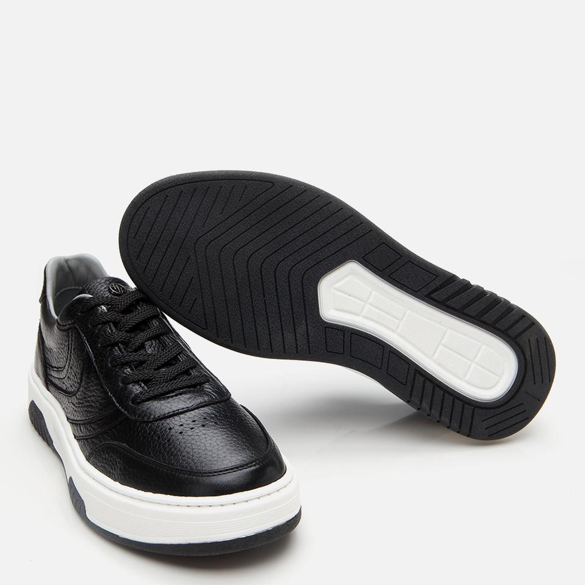 Erkek Deri Siyah Yüksek Tabanlı Spor Ayakkabı