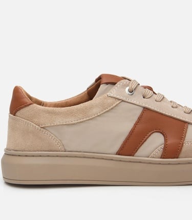  Erkek Deri Bej Ultra Hafif Tabanlı Spor Ayakkabı