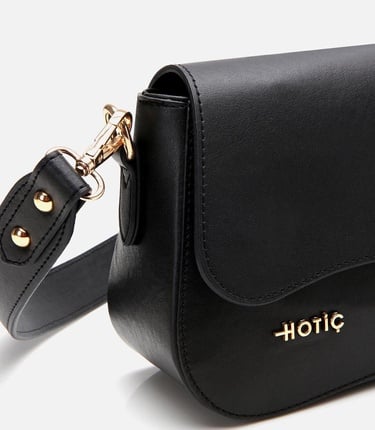  Kadın Siyah Omuz Çantası