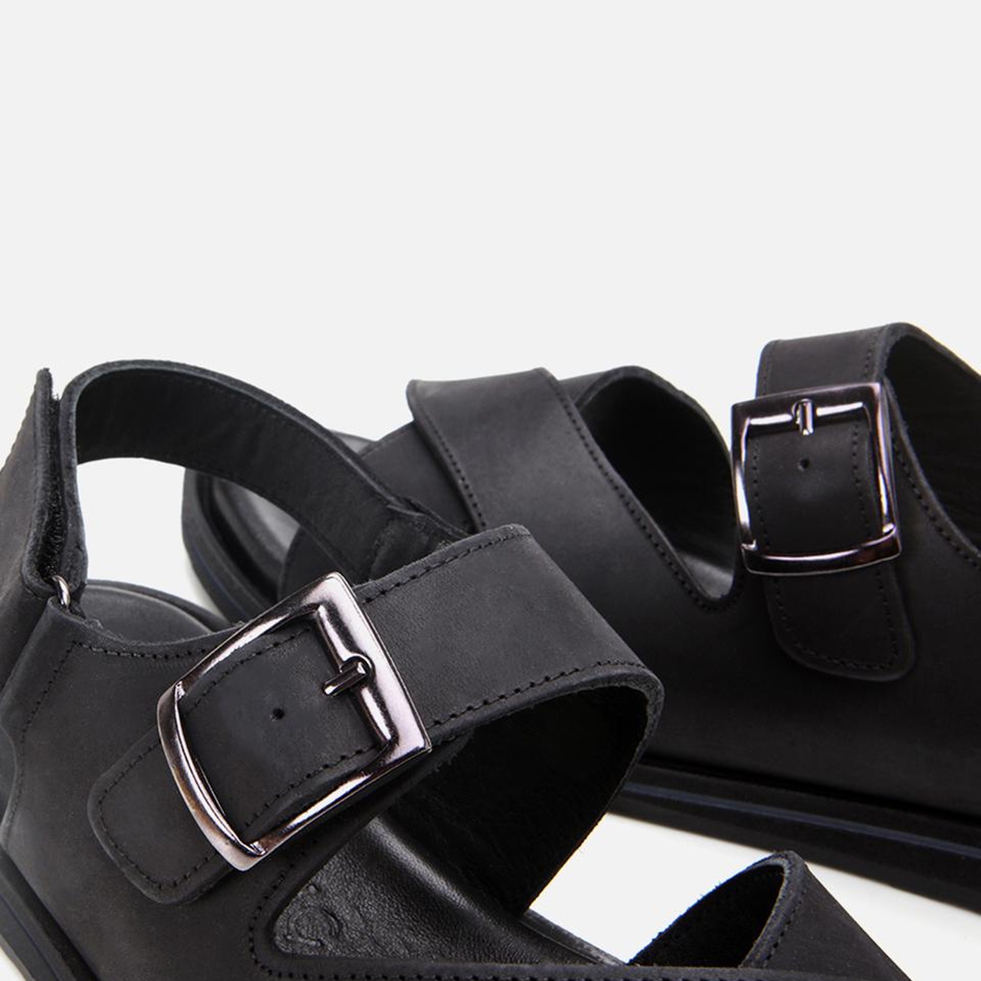 Erkek Deri Siyah Kemerli Sandalet