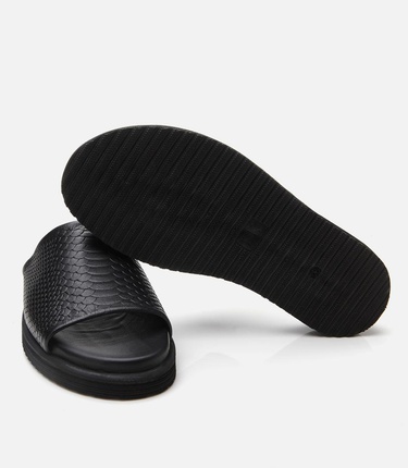  Erkek Deri Siyah Dokulu Ultra Hafif Tabanlı Terlik