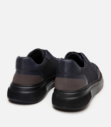  Erkek Deri Lacivert Ultra Hafif Tabanlı Spor Ayakkabı