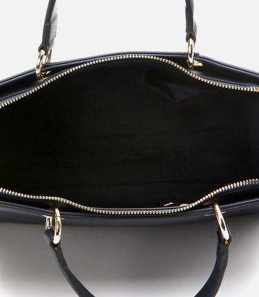  Kadın Lacivert Omuz Çantası