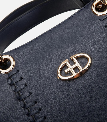  Kadın Lacivert Omuz Çantası