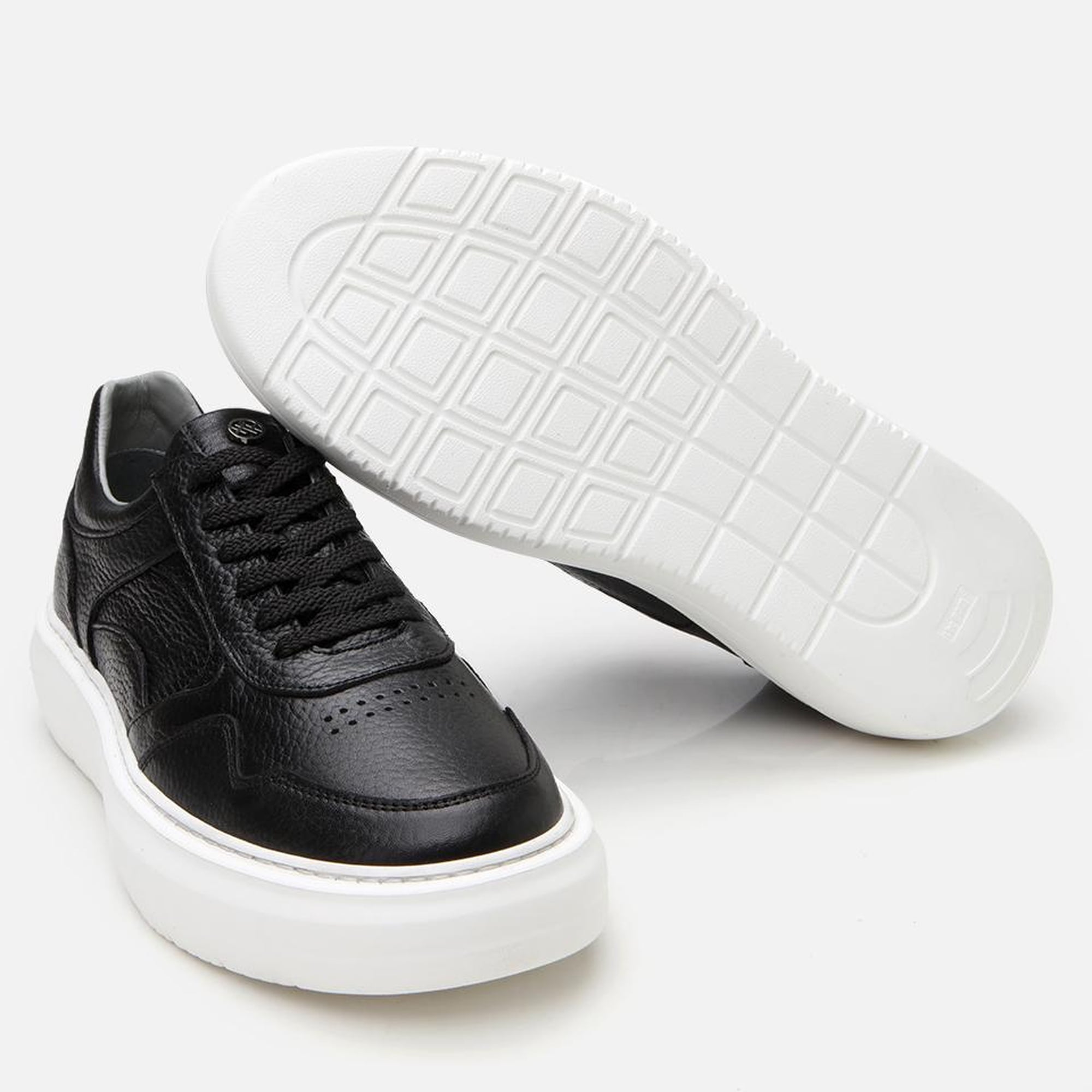 Erkek Deri Siyah Yüksek Tabanlı Spor Ayakkabı