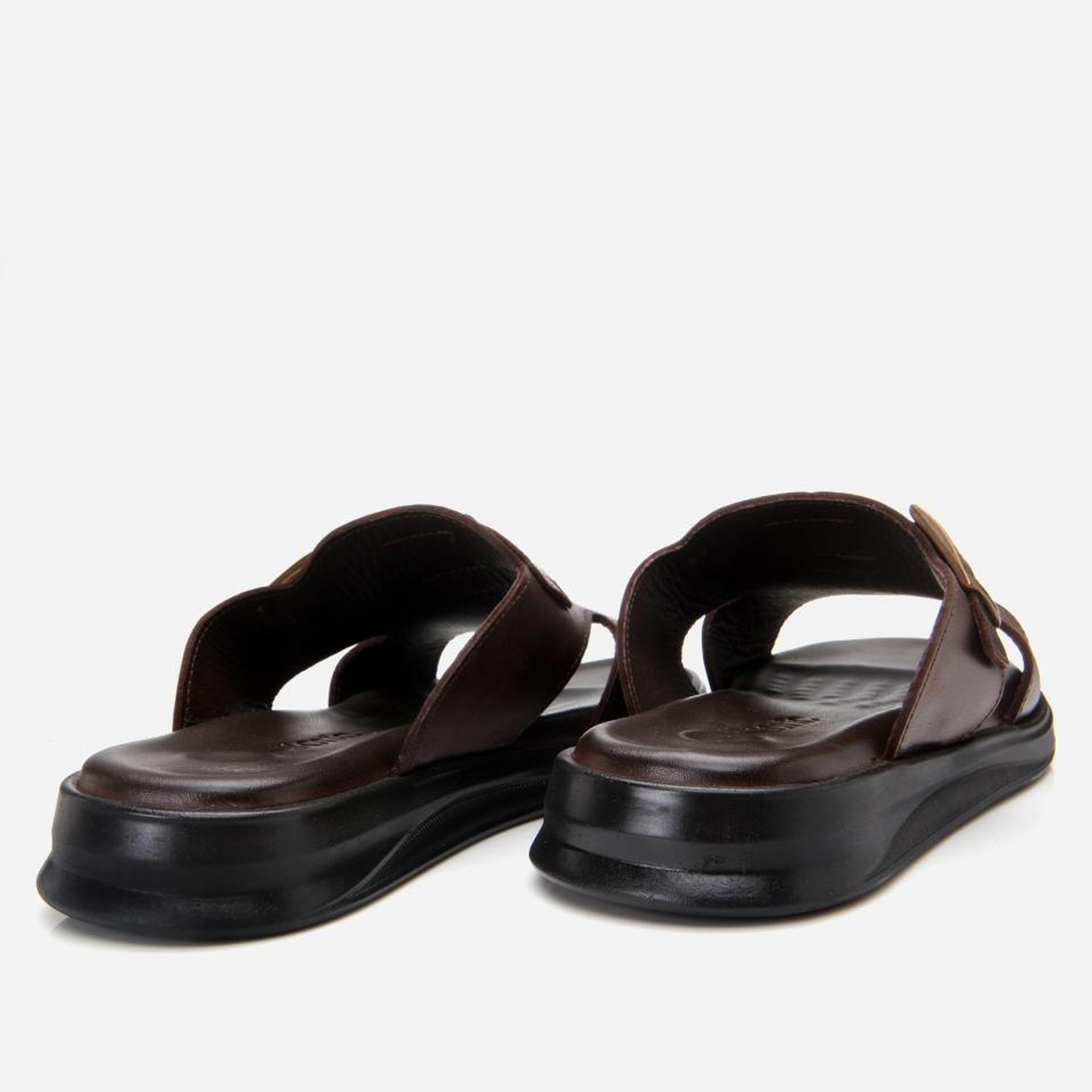 Erkek Deri Kahverengi Hafif Tabanlı Kemer Detaylı Terlik