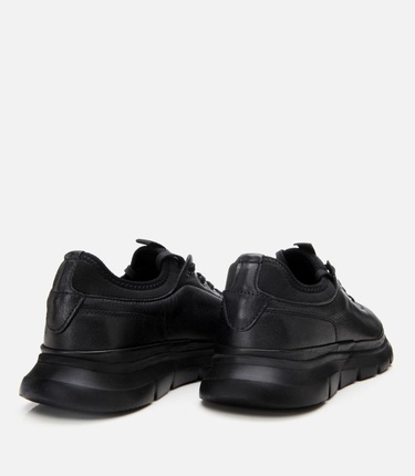  Erkek Deri Siyah Ultra Hafif Tabanlı Spor Ayakkabı