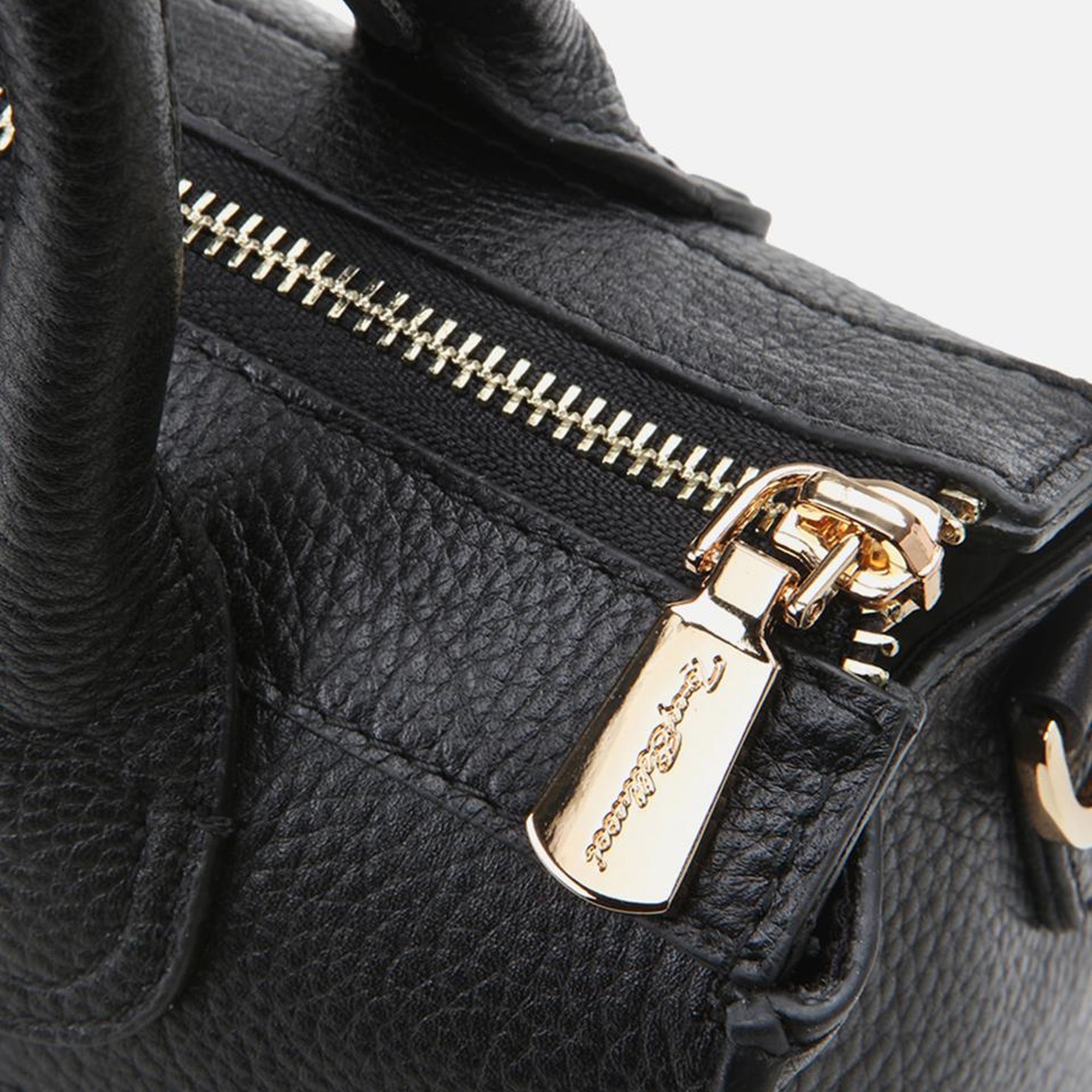 Kadın Deri Siyah Omuz Çantası