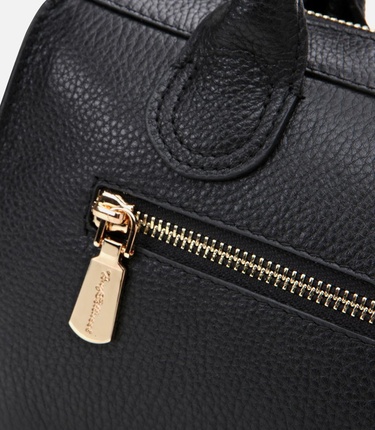  Kadın Deri Siyah Omuz Çantası