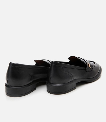  Kadın Deri Siyah Esnek Tabanlı Klasik Loafer