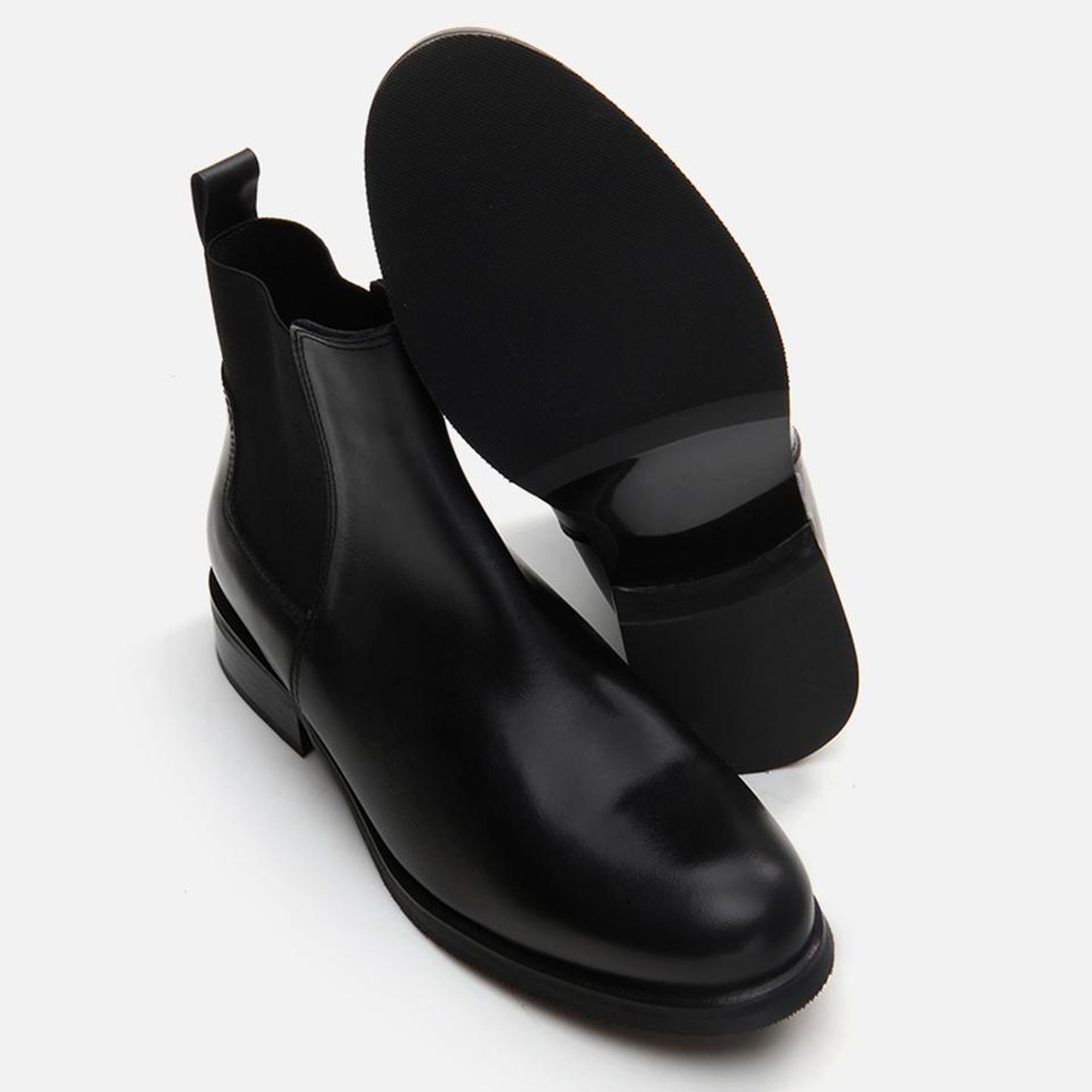 Kadın Deri Siyah Lastik Detaylı Düz Bot