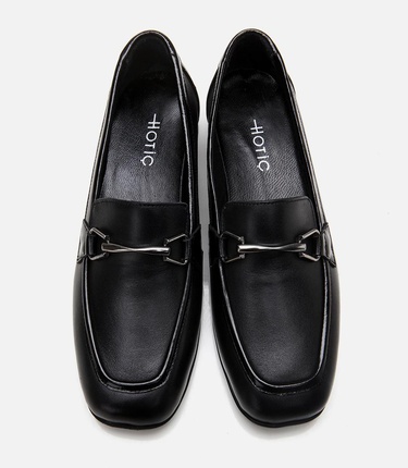  Kadın Deri Siyah Tokalı Loafer