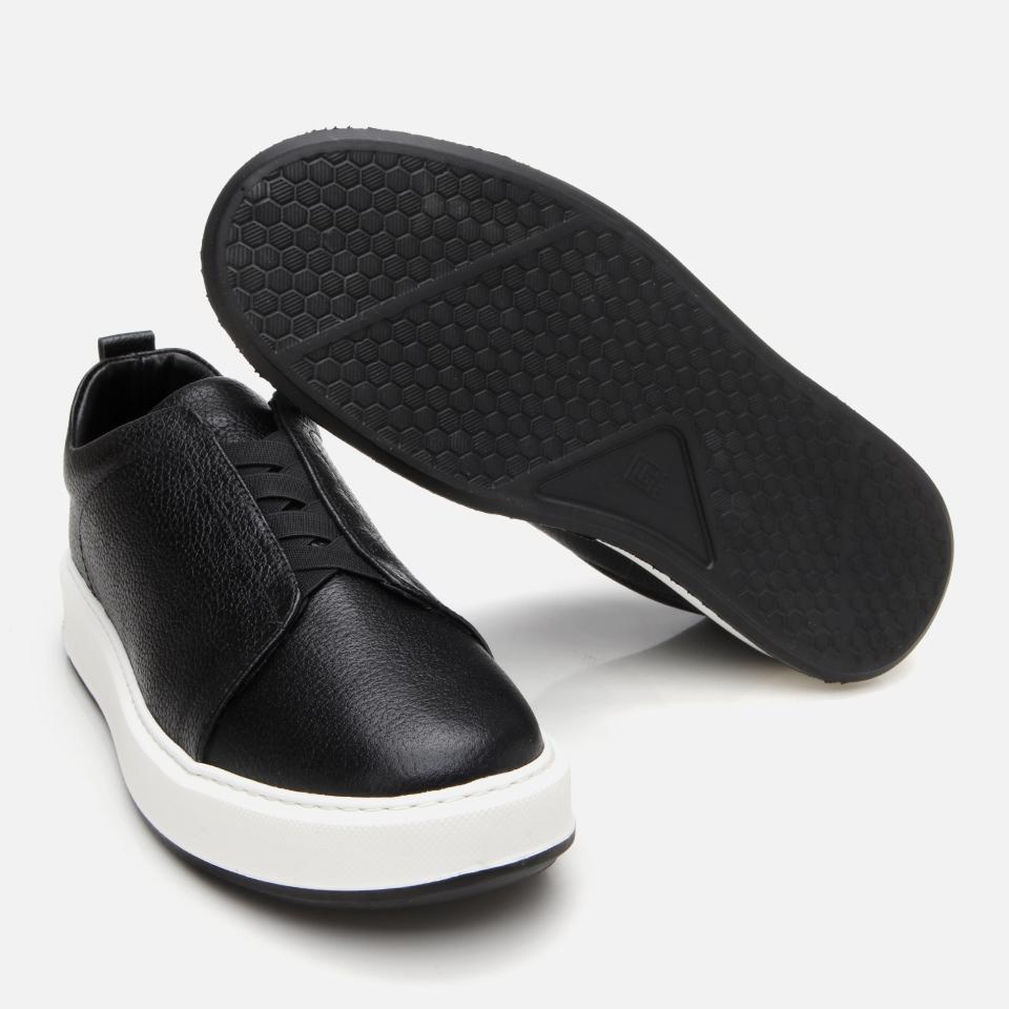 Erkek Deri Siyah Lastik Detaylı Spor Ayakkabı