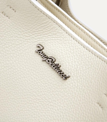  Kadın Deri Ekru Omuz Çantası
