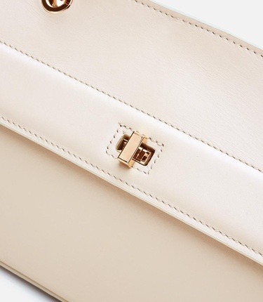  Kadın Deri Ekru Kilit Detaylı Omuz çantası