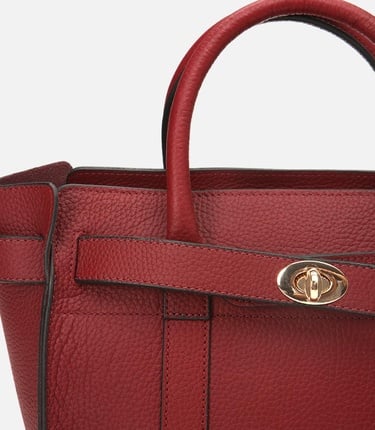  Kadın Deri Bordo Kilit Detaylı Omuz Çantası