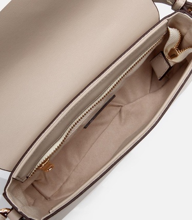  Kadın Bej Kilit Detaylı Çapraz Askılı Çanta