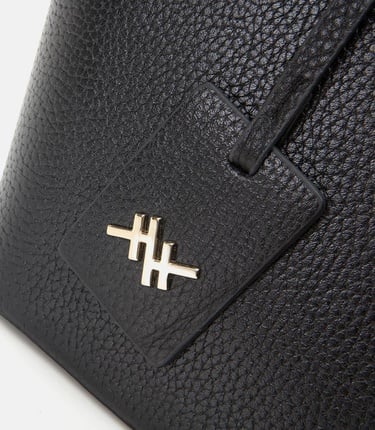  Kadın Deri Siyah Omuz Çantası