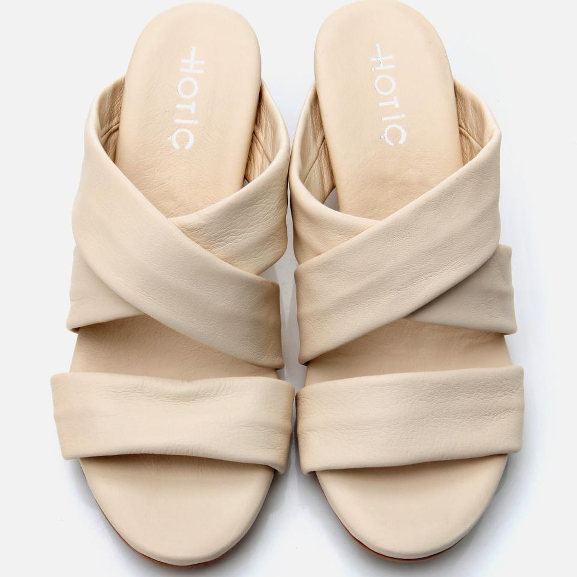 Kadın Deri Ekru Dolgu Topuklu Terlik