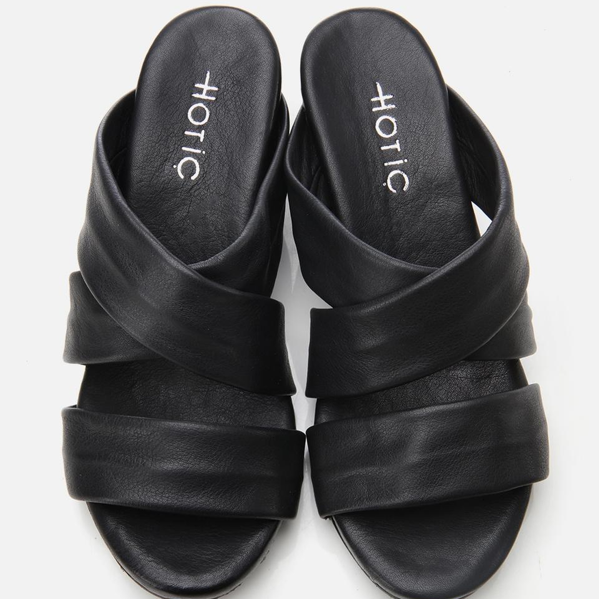 Kadın Deri Siyah Dolgu Topuklu Terlik