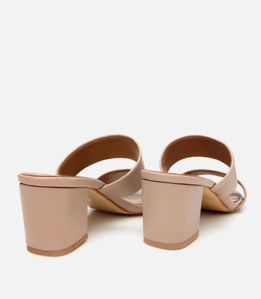  Kadın Deri Bej Kalın Topuklu Terlik