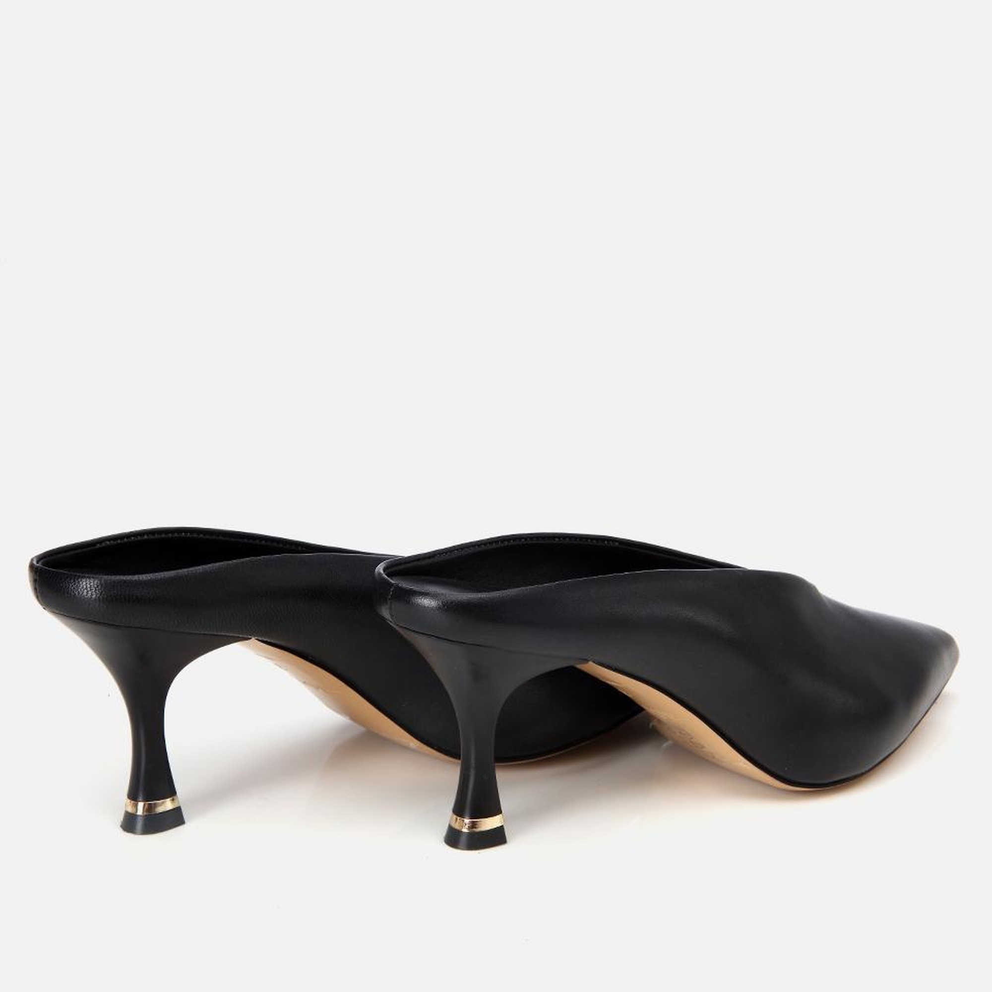 Kadın Deri Siyah Topuklu Terlik