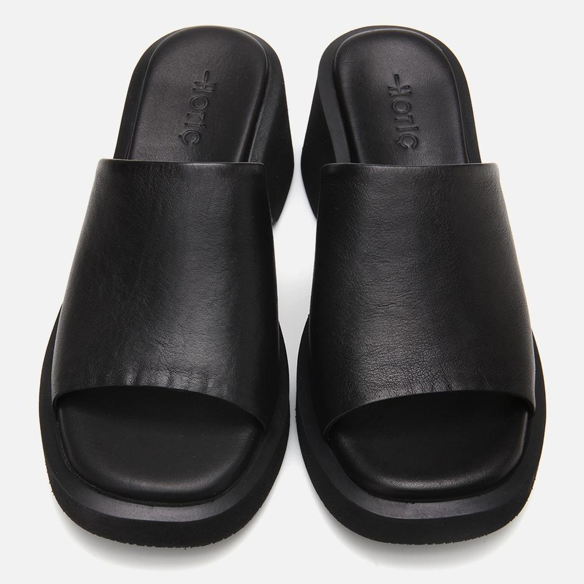 Kadın Deri Siyah Topuklu Terlik