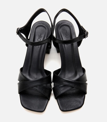  Kadın Rugan Siyah Abiye Kalın Topuklu Sandalet