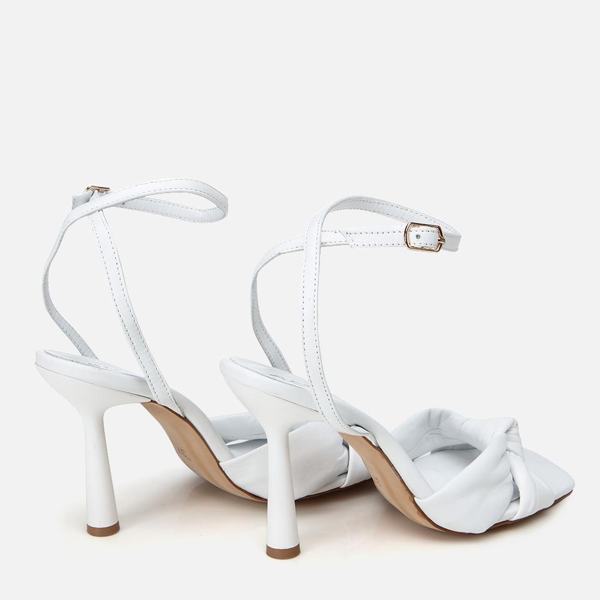 Kadın Deri Beyaz Kemerli Topuklu Sandalet