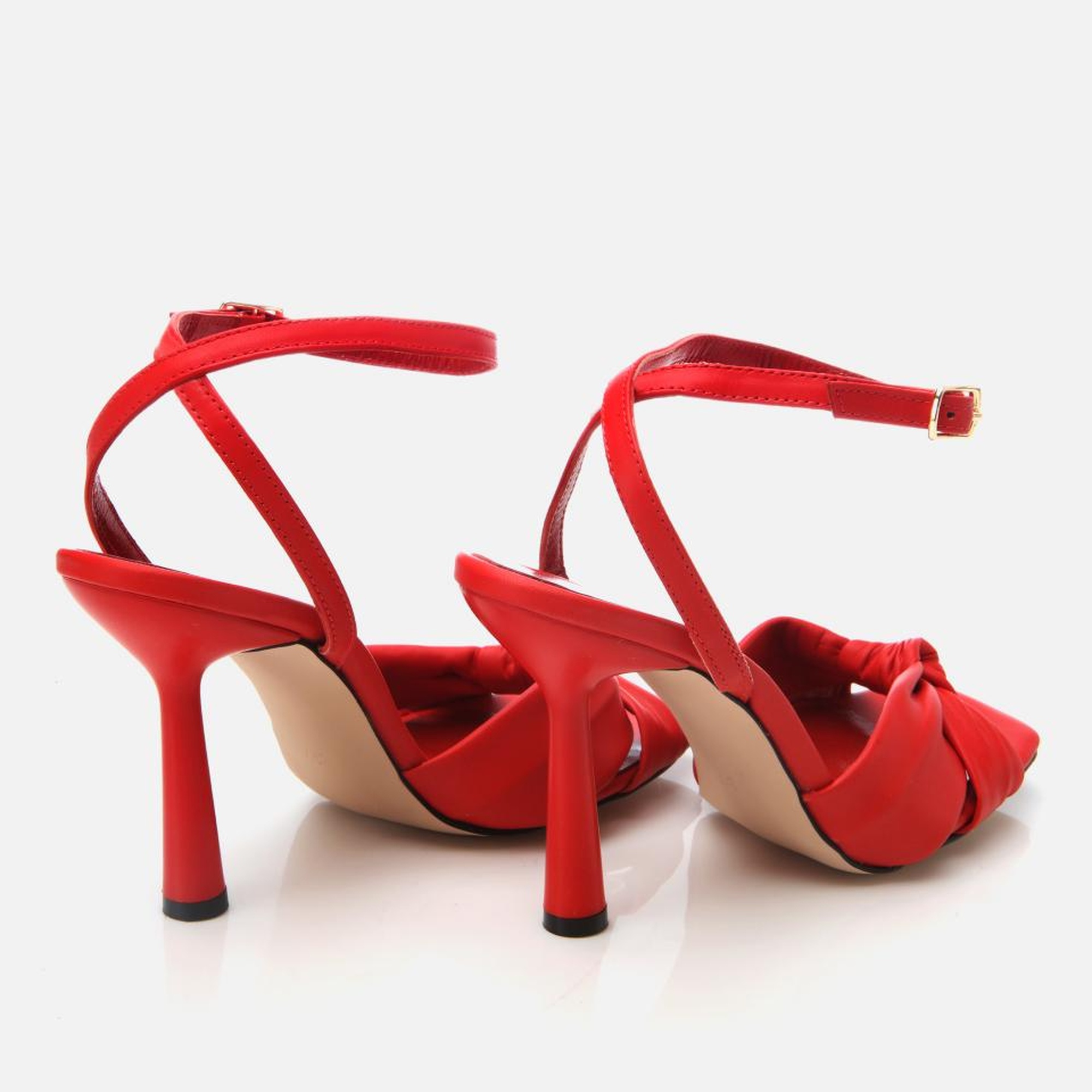 Kadın Deri Kırmızı Kemerli Topuklu Sandalet