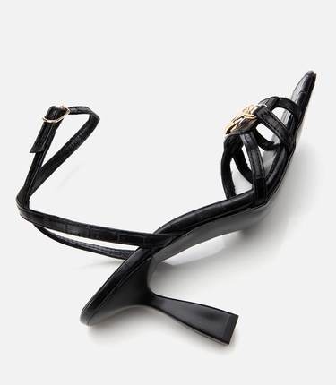  Kadın Deri Siyah Kroko Desenli Topuklu Sandalet