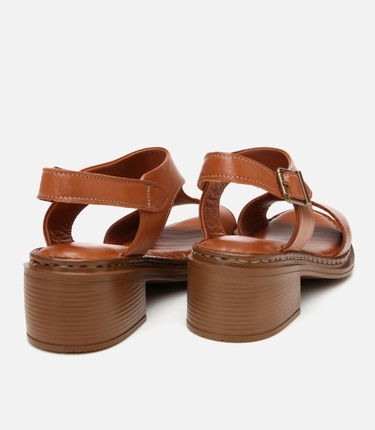  Kadın Deri Taba Kemerli Rahat Topuklu Sandalet