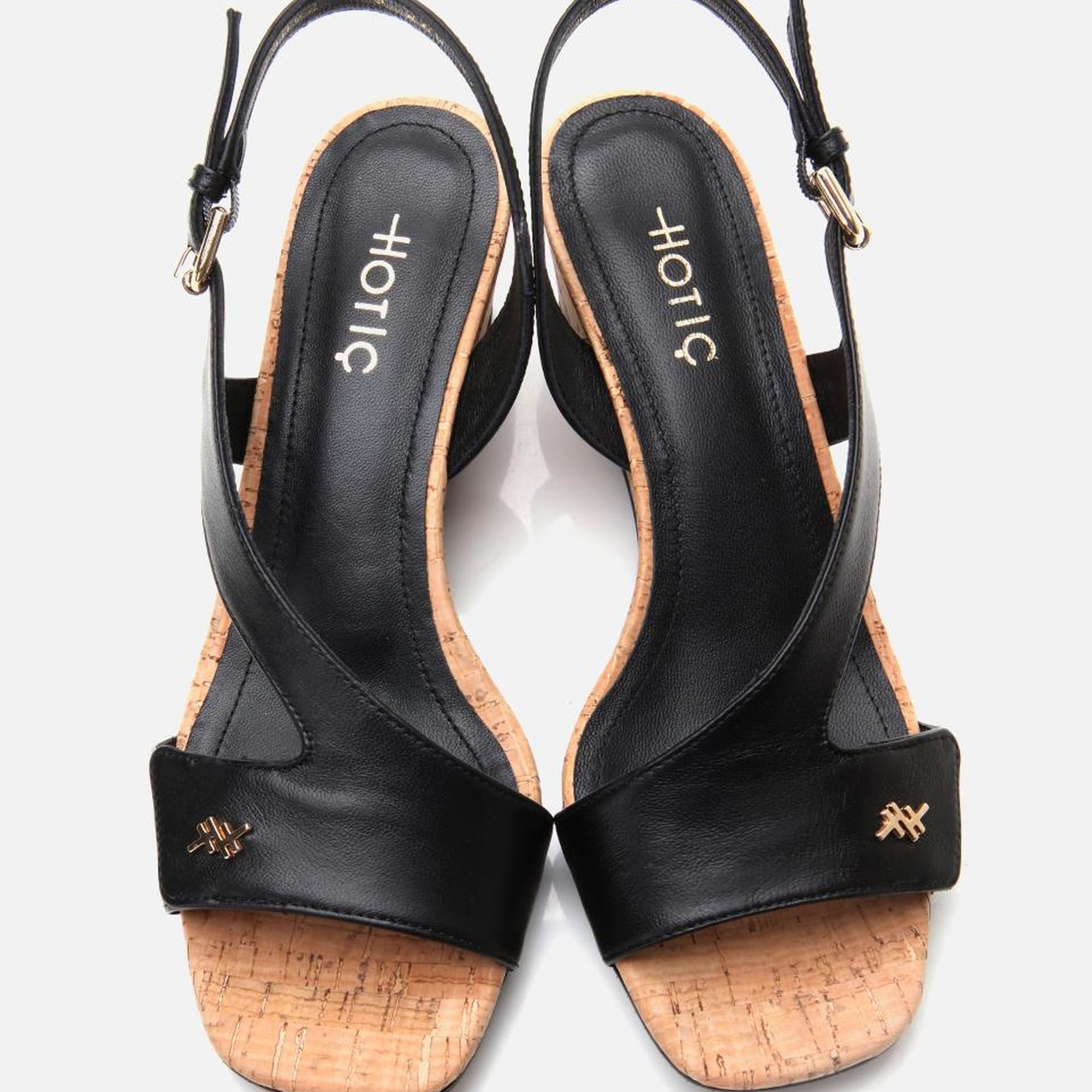 Kadın Deri Siyah Kemerli Dolgu Topuklu Sandalet