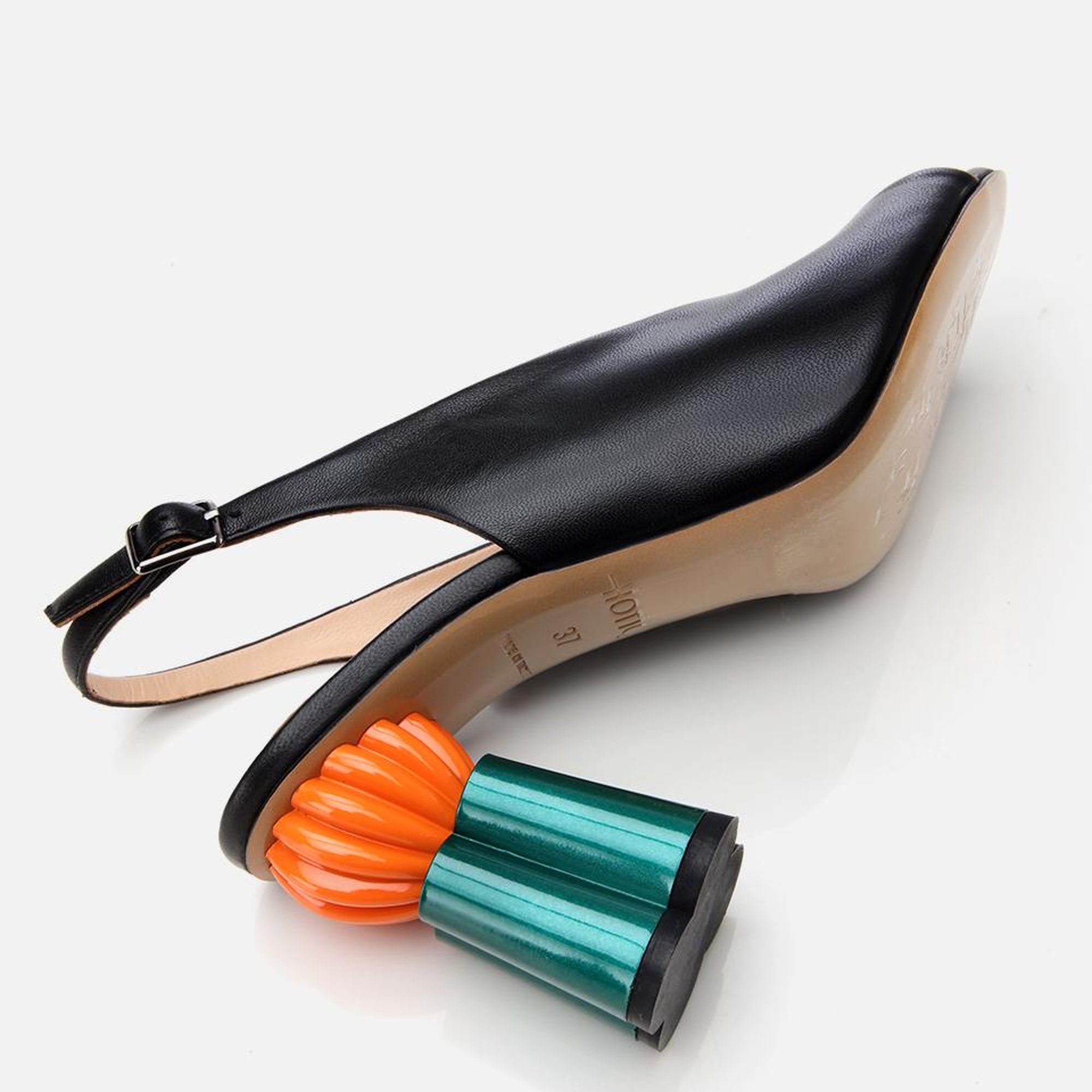 Kadın Deri Siyah Kalın Topuklu Sandalet