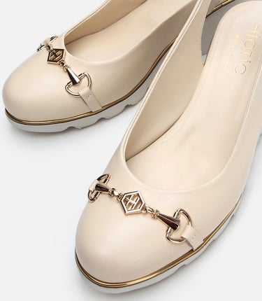  Kadın Deri Bej Kalın Topuk