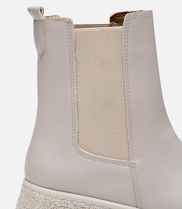  Kadın Bej Kalın Tabanlı Düz Bot