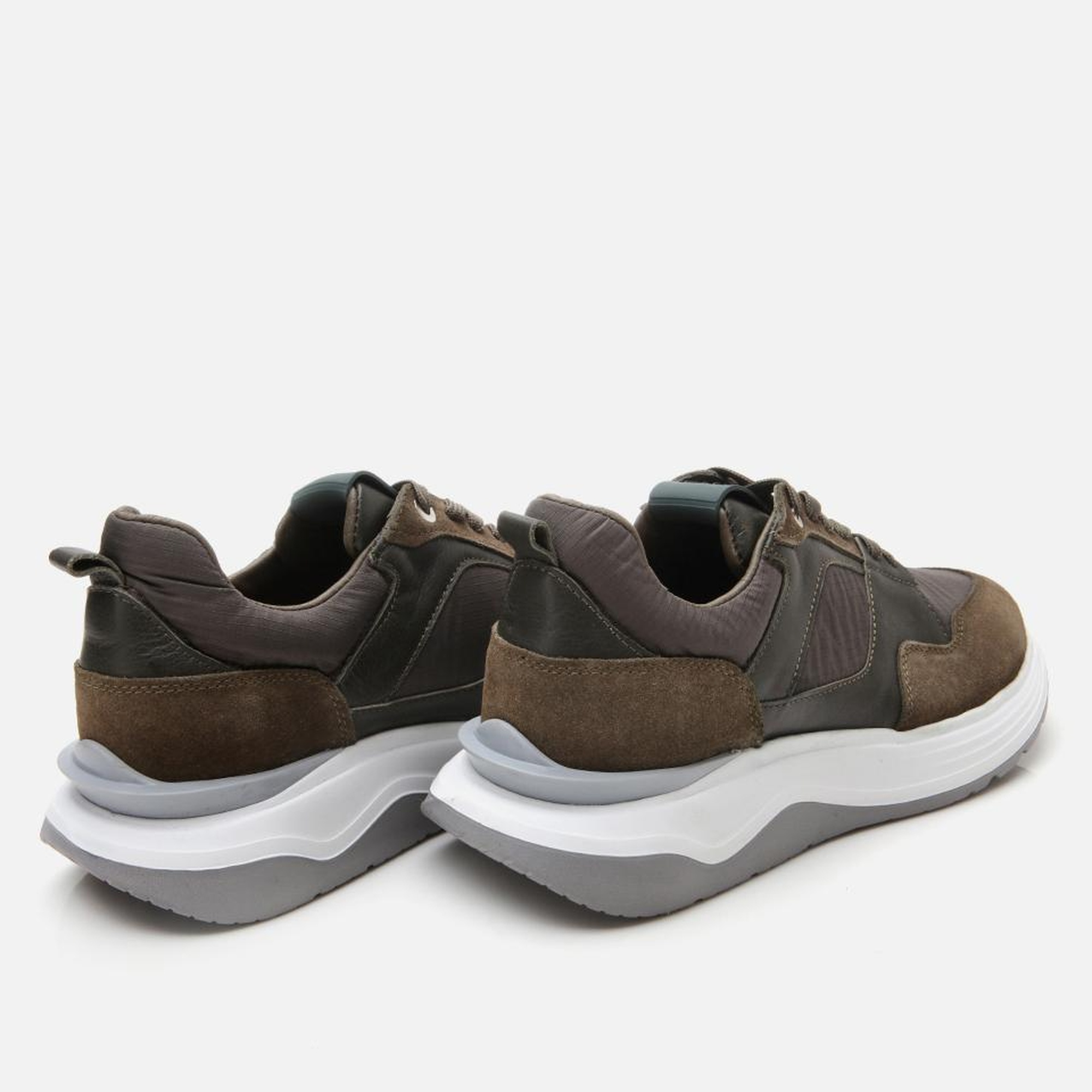Erkek Süet Deri Haki Hafif Tabanlı Spor Ayakkabı