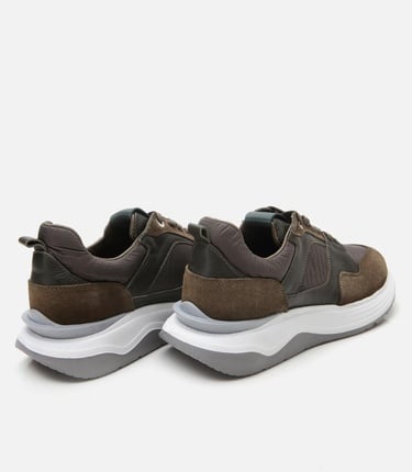  Erkek Süet Deri Haki Hafif Tabanlı Spor Ayakkabı